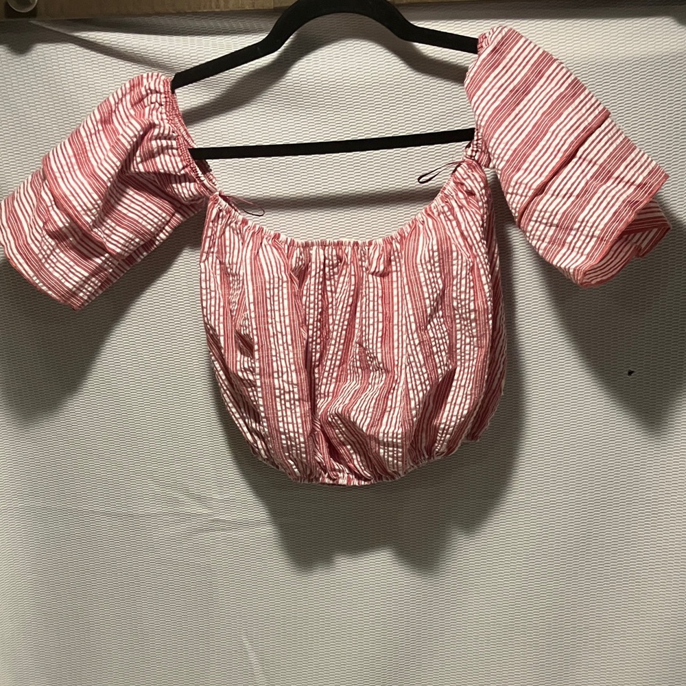 Lavender Field Red Striped Off-Shoulder Blouse - Picture 3 of 4